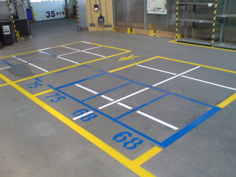 2 malowanie linii na magazynie pola odadcze800layout1