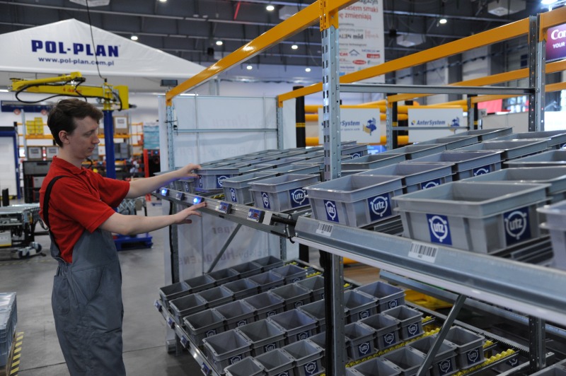 9 in42024DSC 8303800px