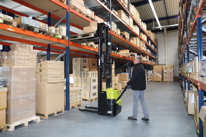 Clark SWX12 05 700px 3 1911