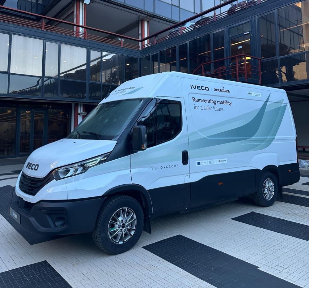 IVECO Accenture Współpraca Bezpieczeństwo