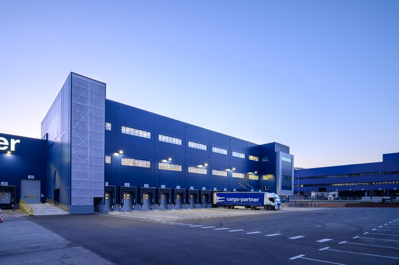 cargo partner LJU warehouse extension copyright cargo partner 01